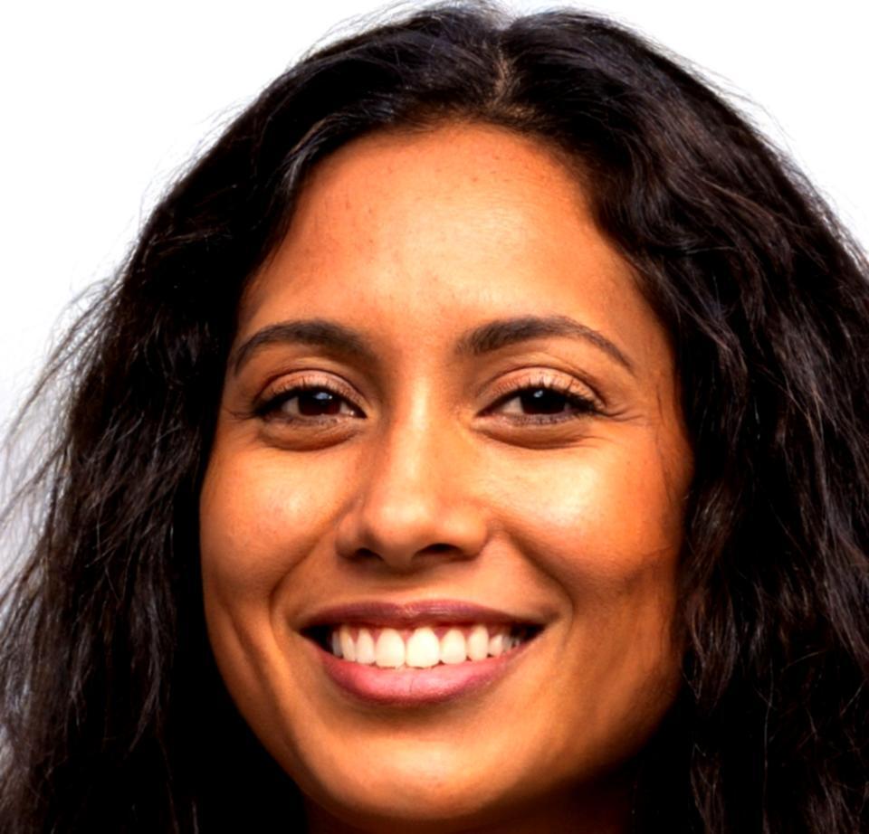 Portrait de Claire Rousseau, spécialiste en fiscalité et optimisation